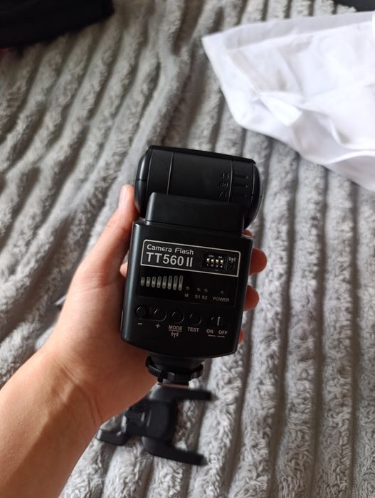 Вспышка Godox Thinklite TT560II