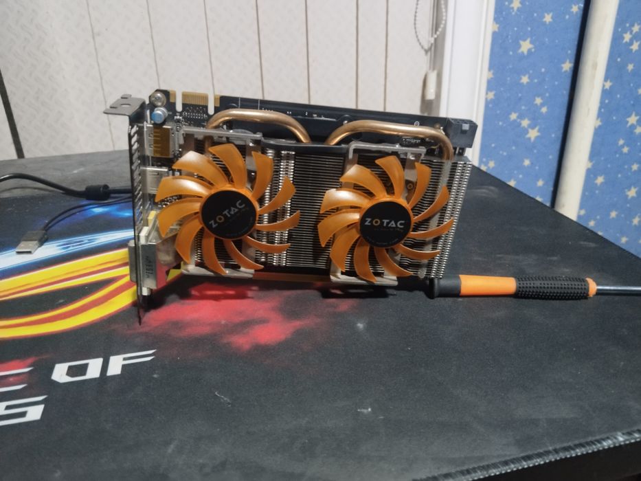 Видеокарта: GTX 660 2GB