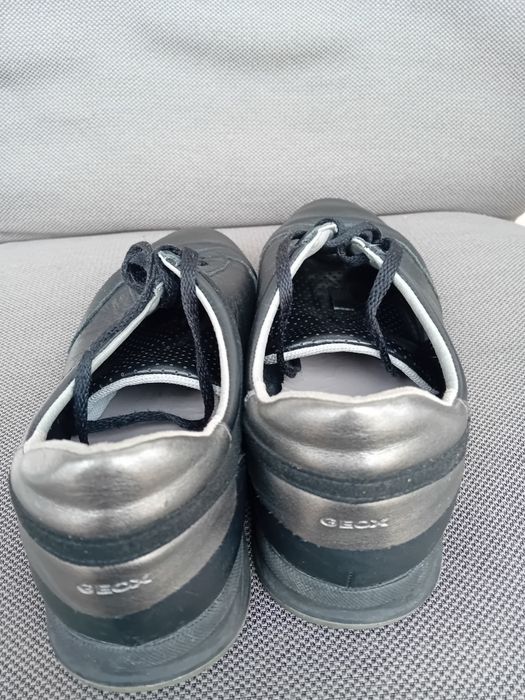 Pantofi dama geox marime 38 purtați doar odată