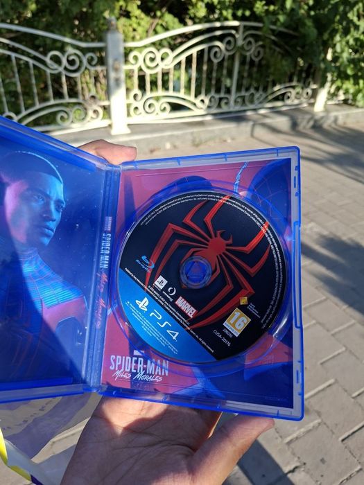 диск PS4 Marvel's Spider-Man: Miles Morales