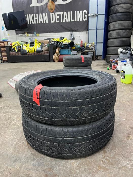 Продам  2 баллона резины