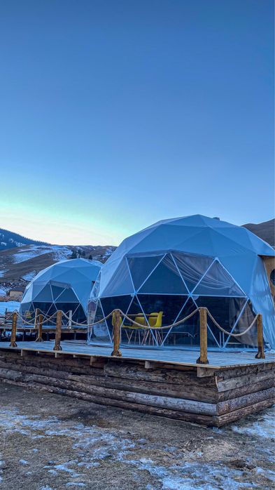 Глэмпинг и купольные конструкции