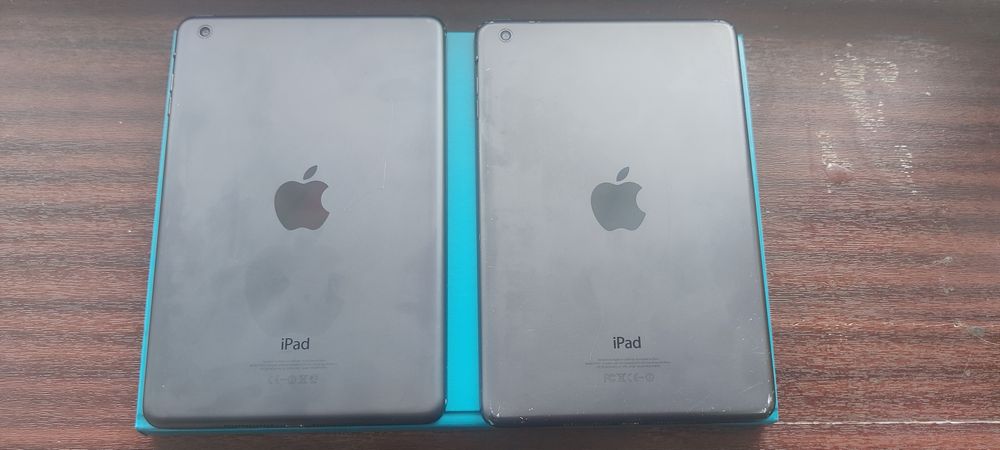 Продам Айпад мини по 10 тысяч.