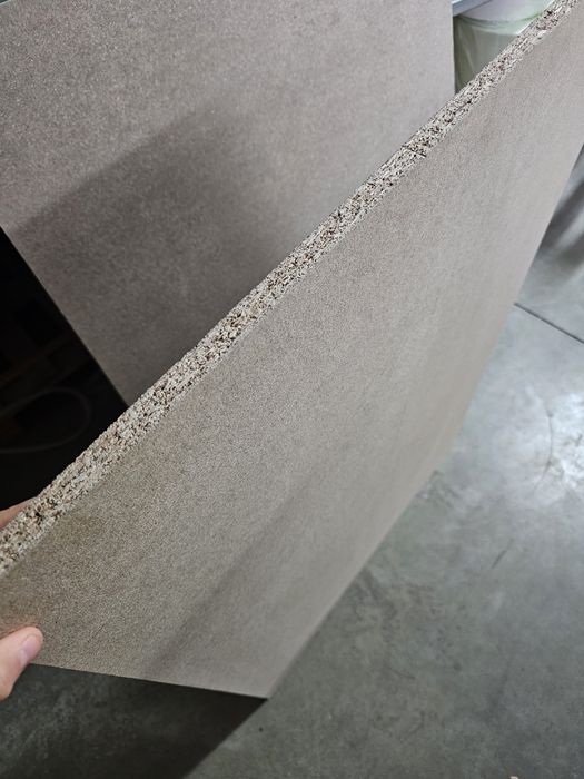 Палети,талашитени плоскости и скари