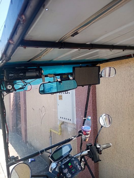 Scuter electric 3 roti