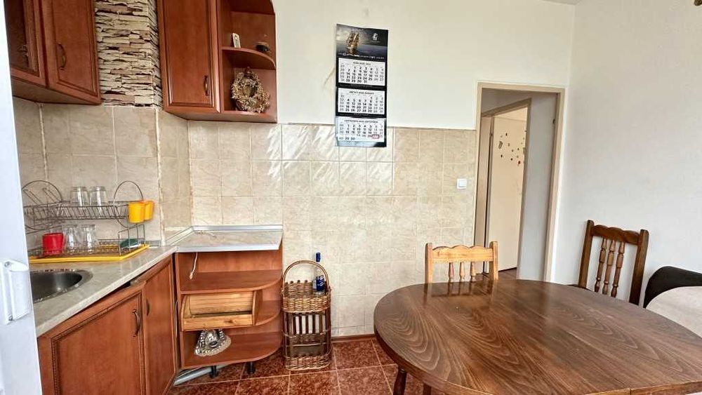Продава се Двустаен апартамент в Габрово, Център - 57 кв.м за 1074 €/кв.м - Снимка #4