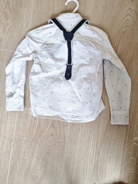 Риза с тиранти и папийонка