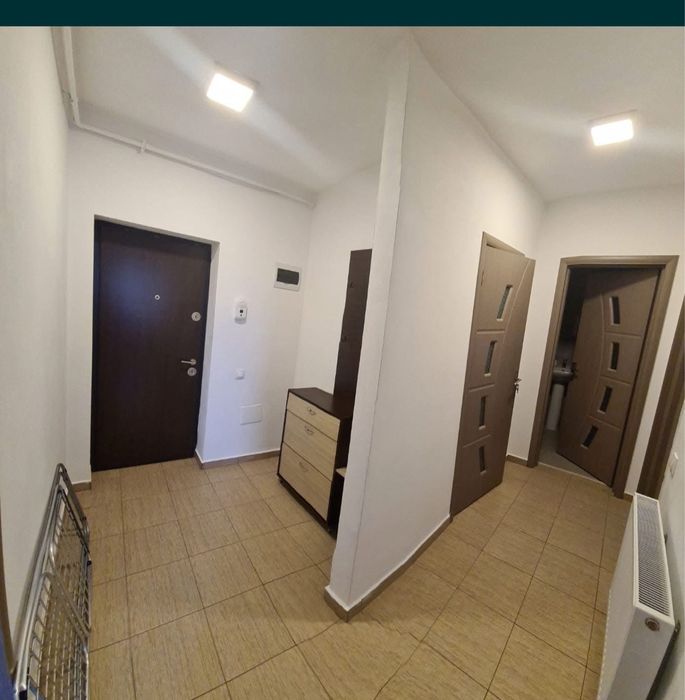 Vand apart 2 camere decomandat