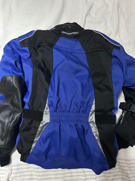 XS Мото екип. Екип за мотор