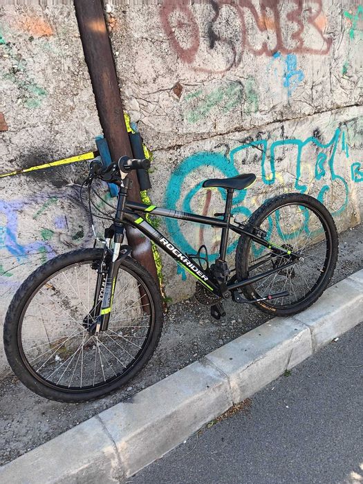 Bicicleta ST500 NEAGRA