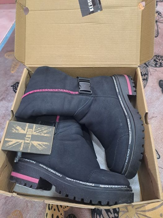 Продам сапоги KEDDO