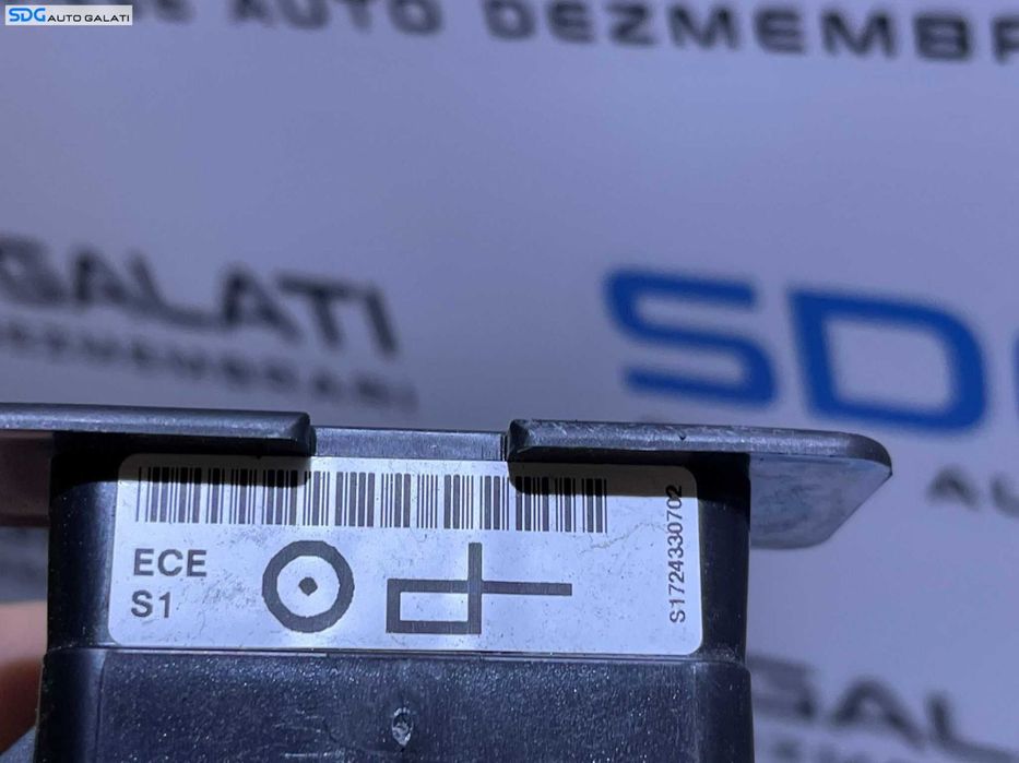 Centura Siguranta Stanga Fata Sofer BMW Seria 3 F30 F31 F80 2011 - 2019 Cod 33035173B 33035173 34078320C 34078320C