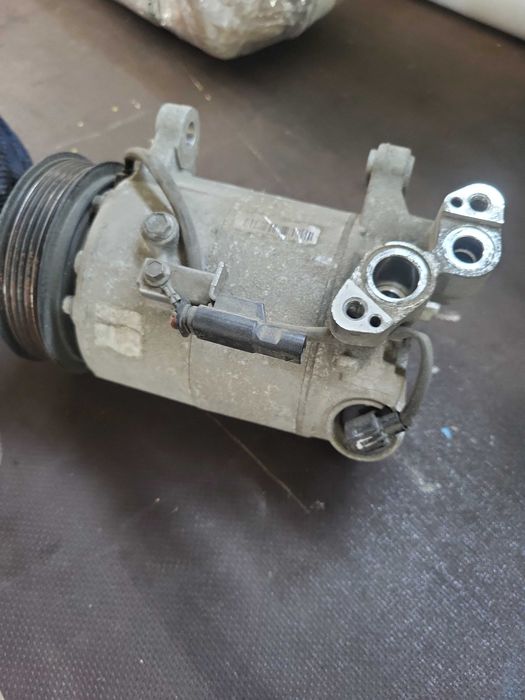 Compresor clima bmw seria 5 f10 520d B47