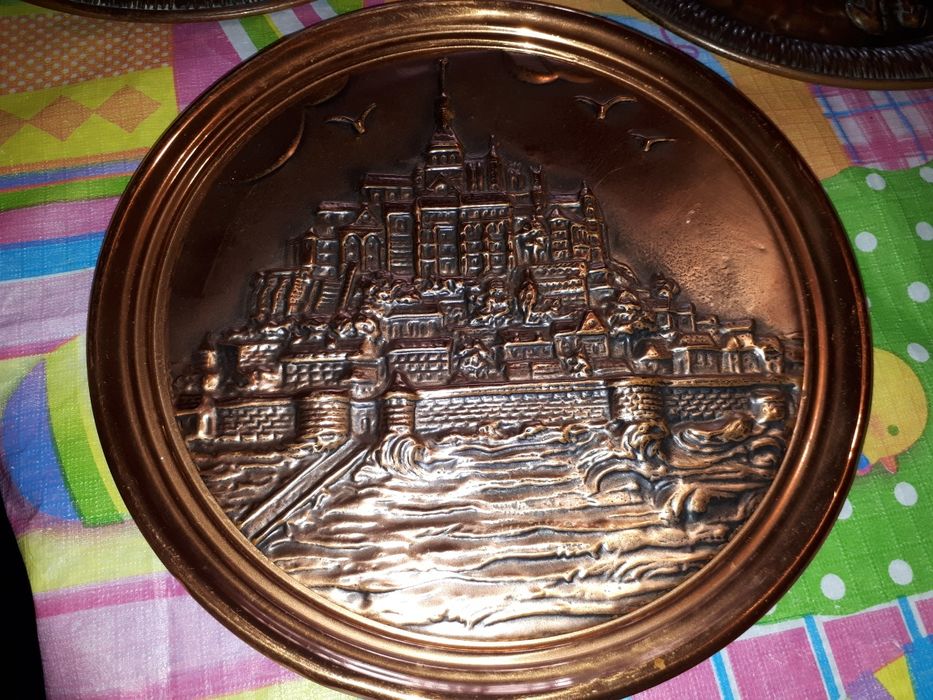 Бакърени тави...