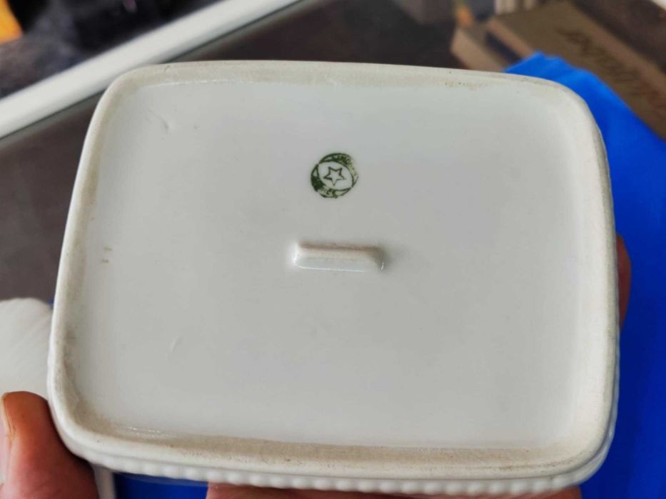 Стара Порцеланова кутия limoges