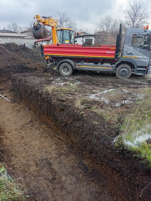 Услуги с комбиниран багер