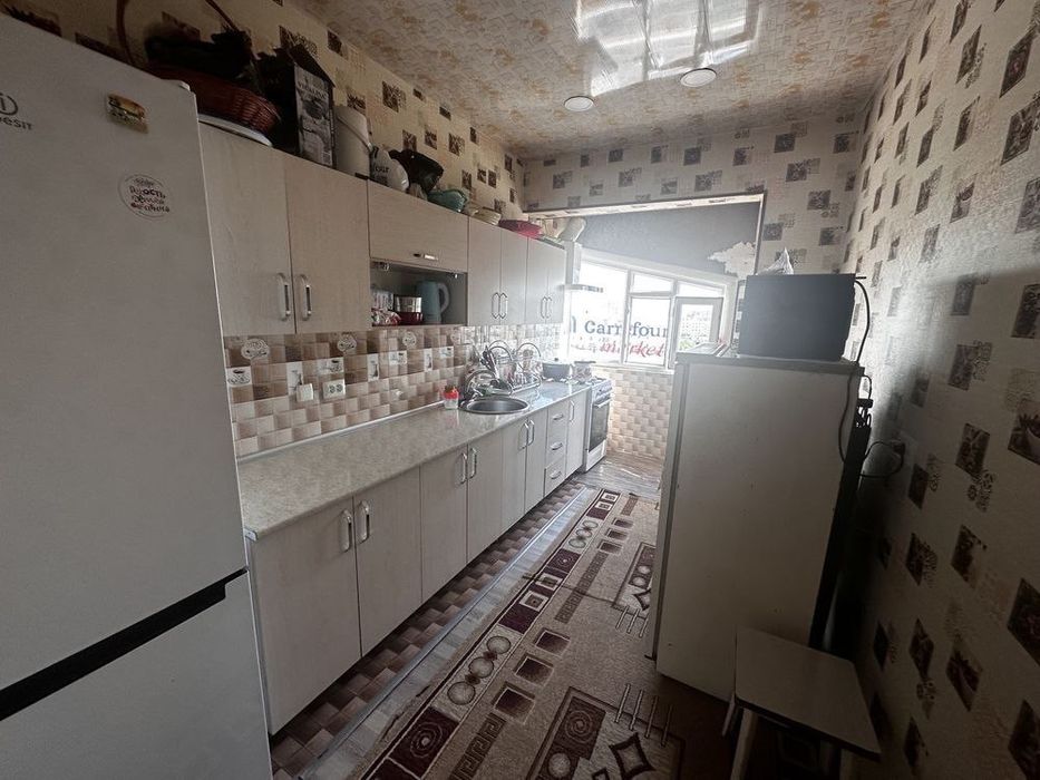 Прдается квартира 3 комнатная в центре Ташкента