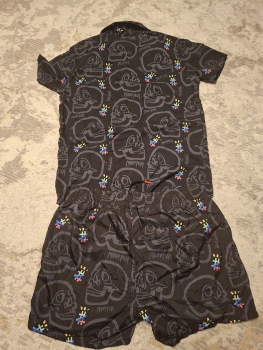 Комплект, тениска , къси гащи