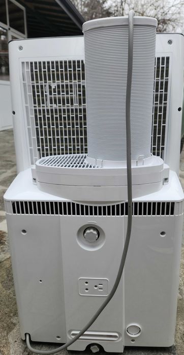 Подвижен климатик Inventum AC127W