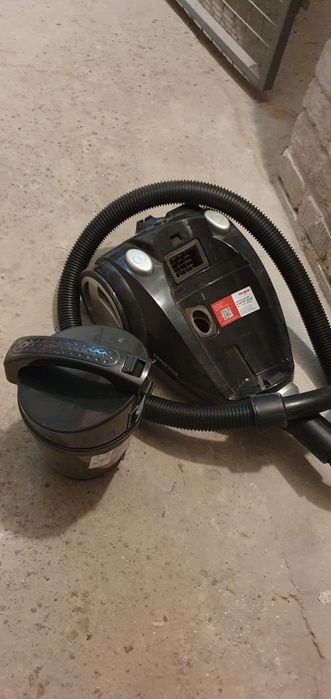 Прахосмокачка Dirt Devil