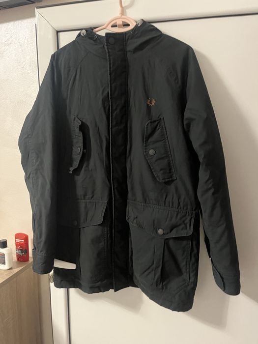 Ботуши за юноши доста запазени номер 40.Цена  10лева.Номер40