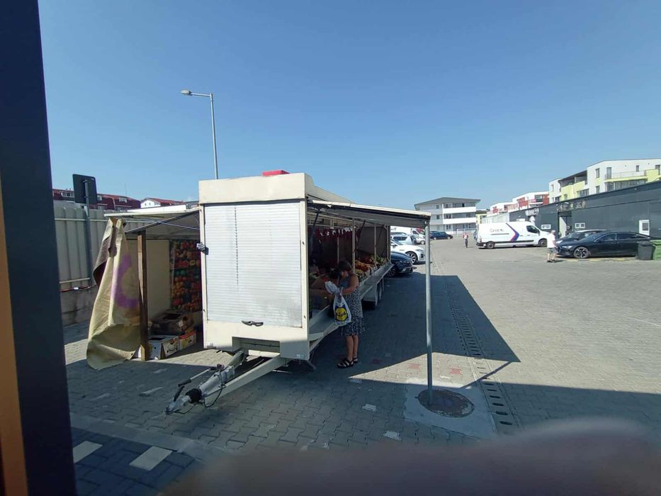 Remorca/ rulota comerciala