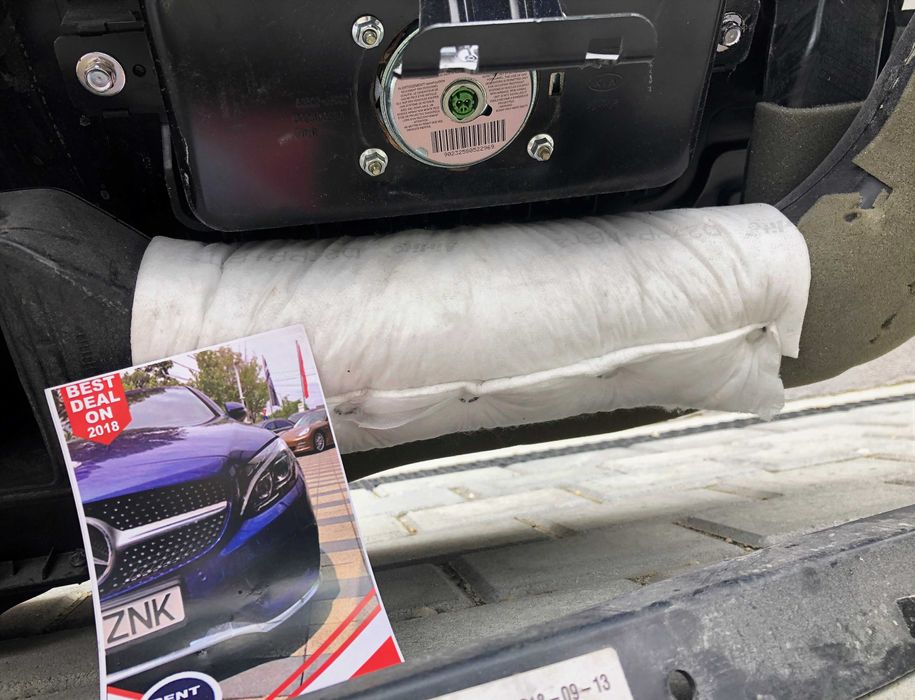 Hyundai Kona airbag volan pasager plansa de bord centuri fata spate