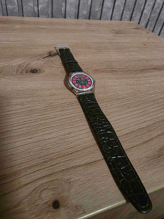 Часовник  Swatch Loden GK167