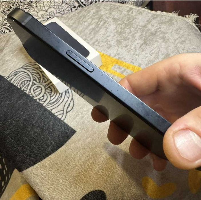 Iphone 13 [128GB, синий]