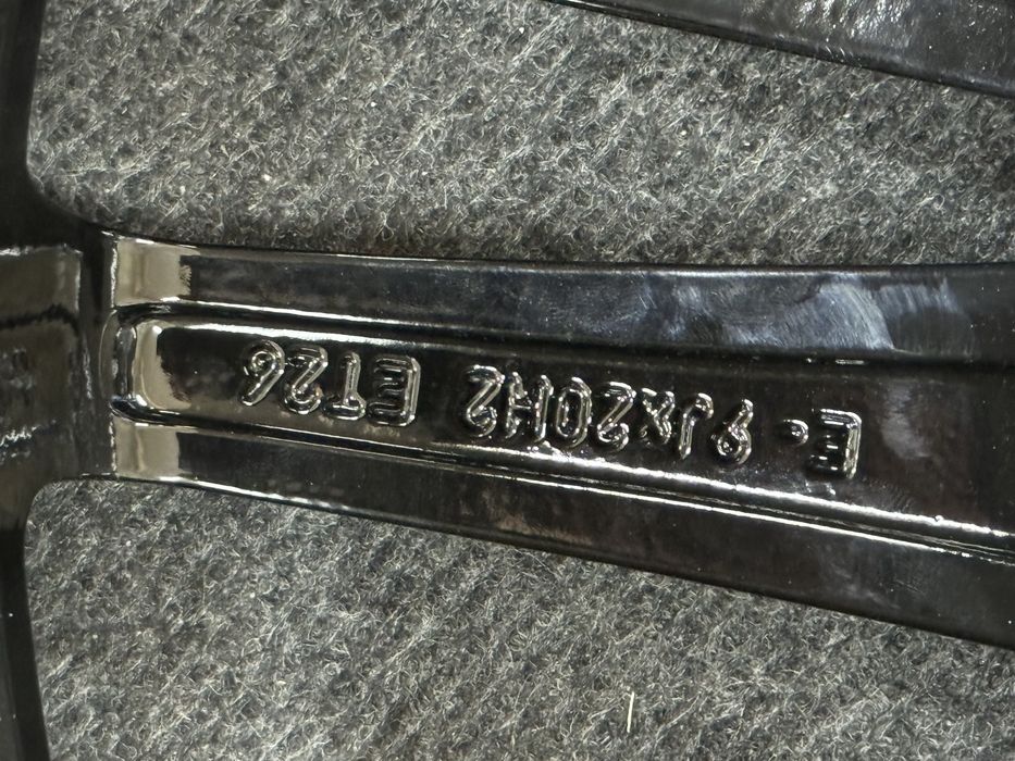 Janta fata Porsche Macan R20