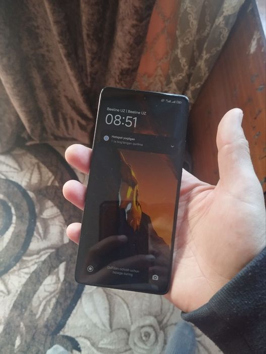 Poco F5 5 G sotiladi 12+8/256 gb