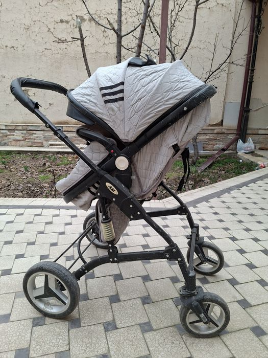 Коляска детская прочная