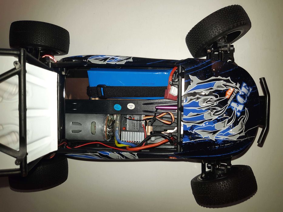 Професионална кола с дистанционно управление