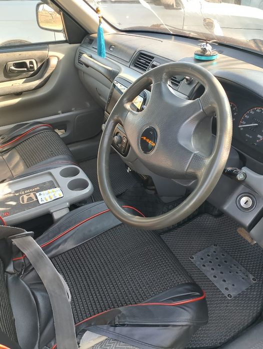 Автомобиль Хонда срв