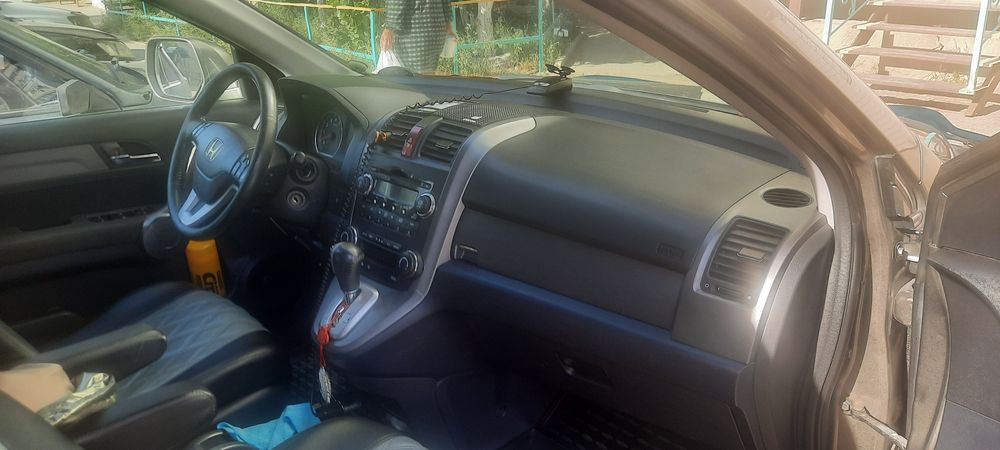 кроссовер Хонда 2008года