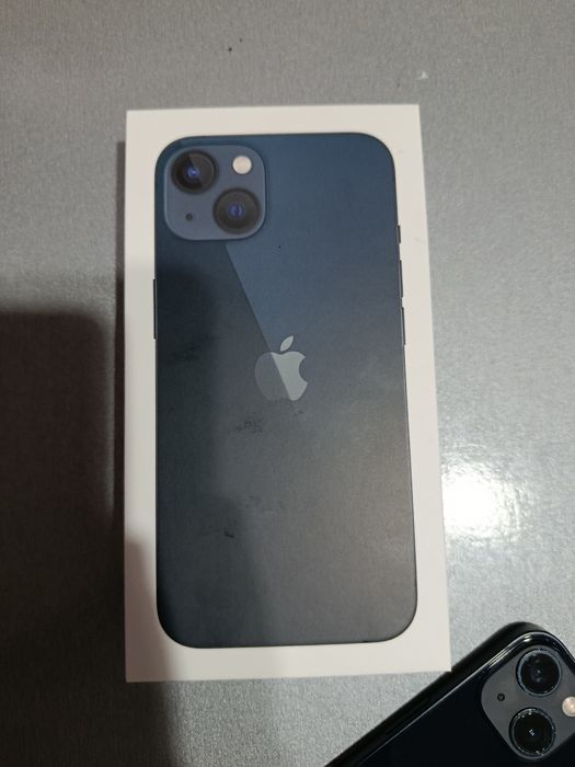 iPhone 13 simplu