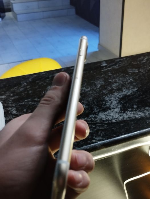 Iphone 7+ 32 gb gold