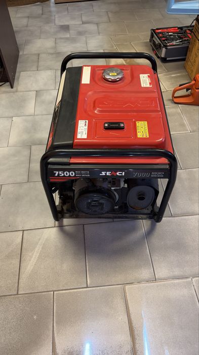 Генератор SENCI SC-9000E
