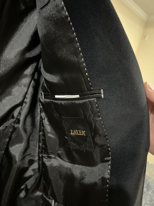 Велюровый нарядный пиджак