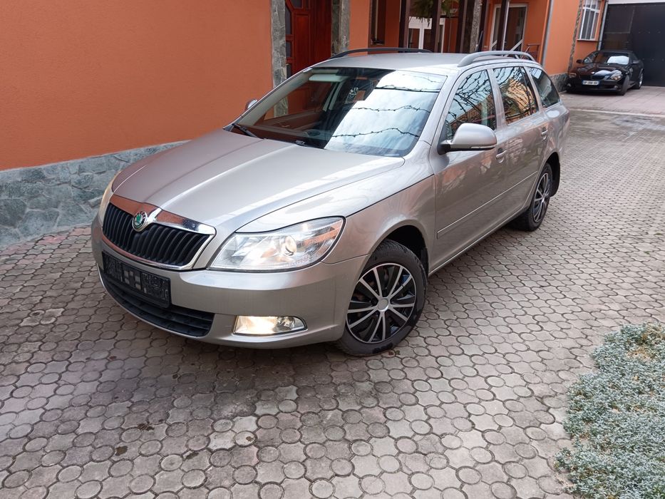 Skoda Octavia Scout4X4 1.6tdi 120cp 2011 E5 6+1TrMan Schimb Prefer ATV
