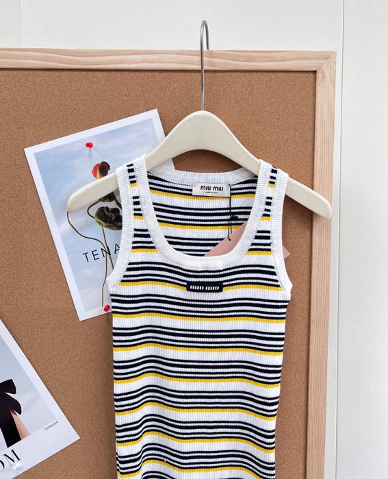 Tricou Miu Miu , calitate premium , pe comanda , nou , M