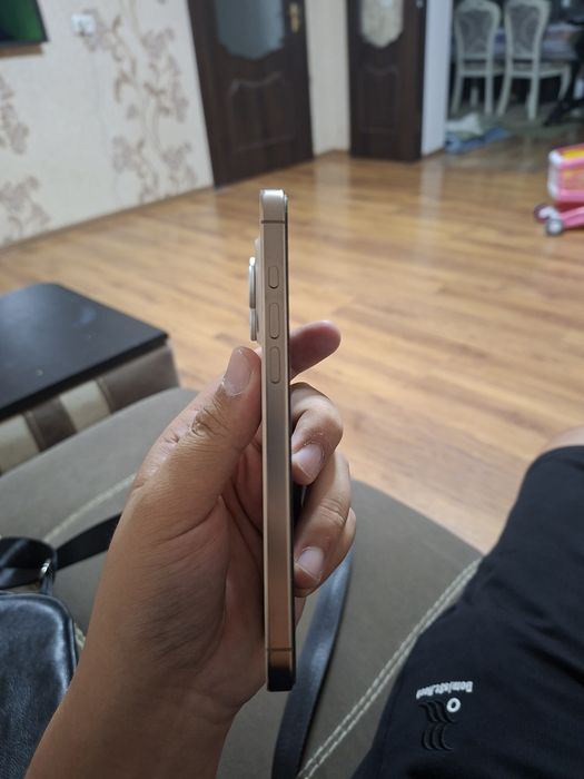 IPhone 16 pro max 256 gb e sim