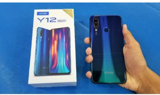 Продается Vivo Y12 в хорошом состояние