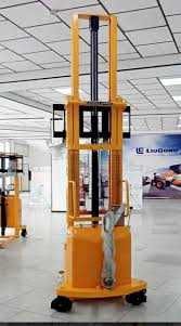 shtablyor ruchnoy  pol avtomat  Штабелер 2 tonna 160 sm