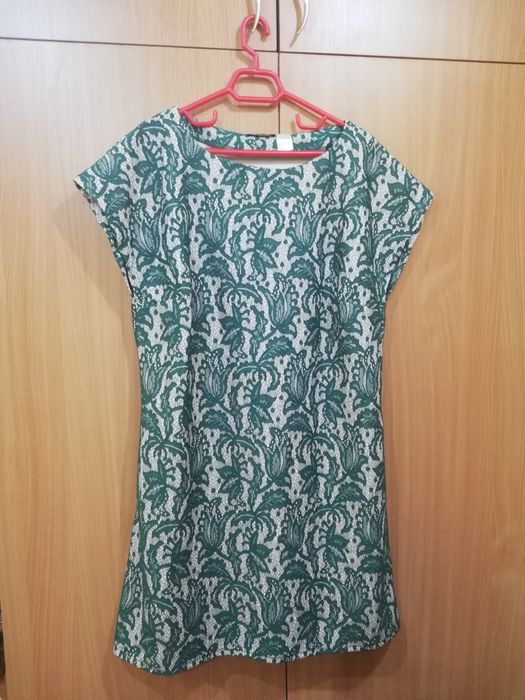 Rochii frumoase și ieftine