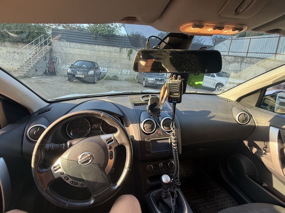 nissan qashqai 2011