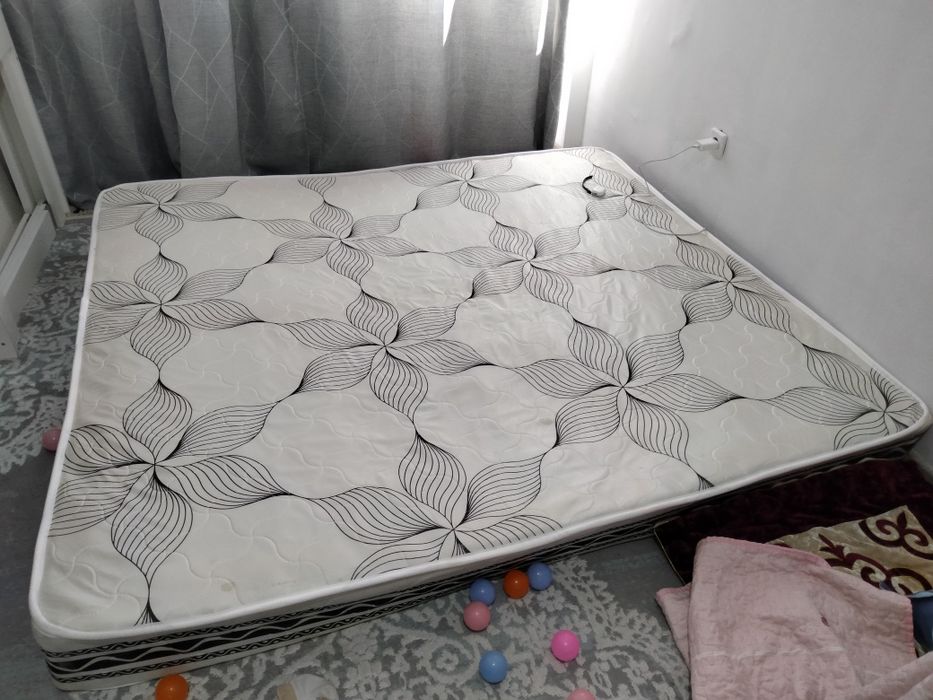Матрас даром б/у