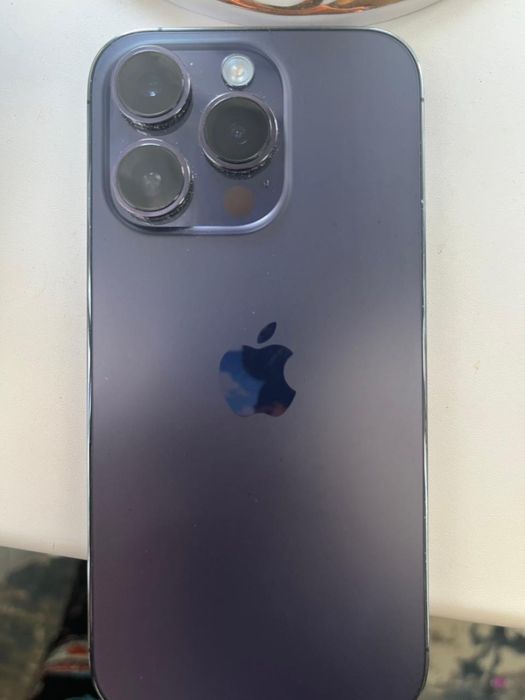 Продам Айфон 14 Про