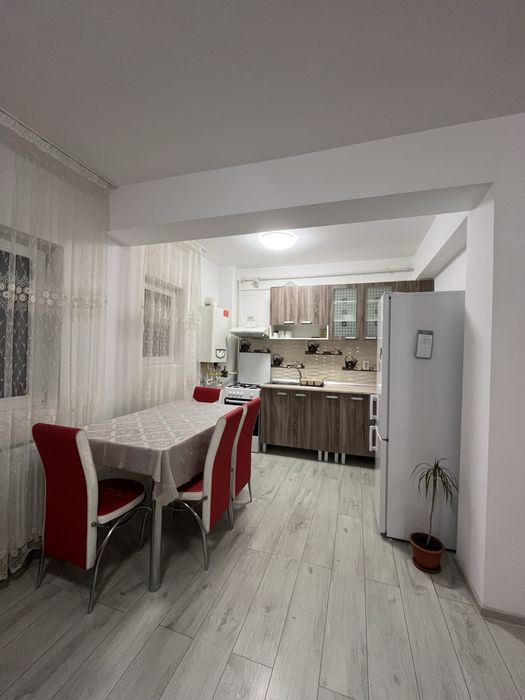 Apartament 2 camere de inchiriat