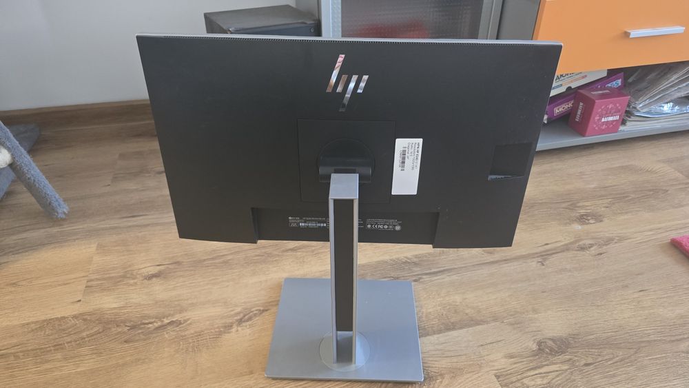 24" HP Elitedisplay E243 монитор